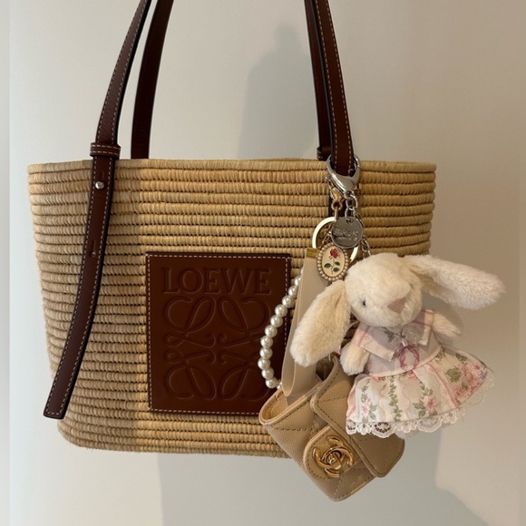 NWT Retired RARE mini bashful bunny keychain Authentic Cream - Picture 8 of 10